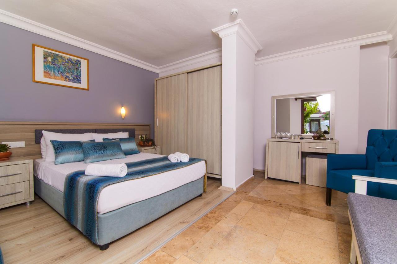 Hotel Nish Caria 4*